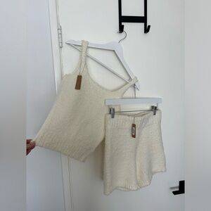 NWT SKIMS Cozy Boucle Shirt & Shorts in Cream/White